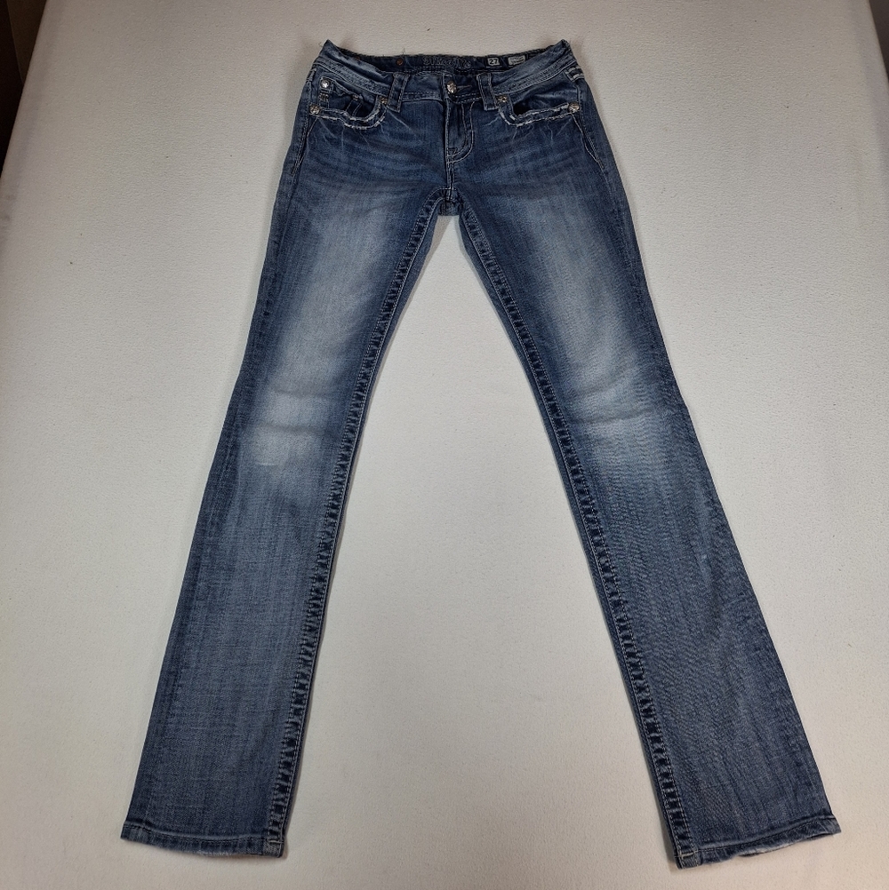 Miss Me Jeans Straight Leg Size 27